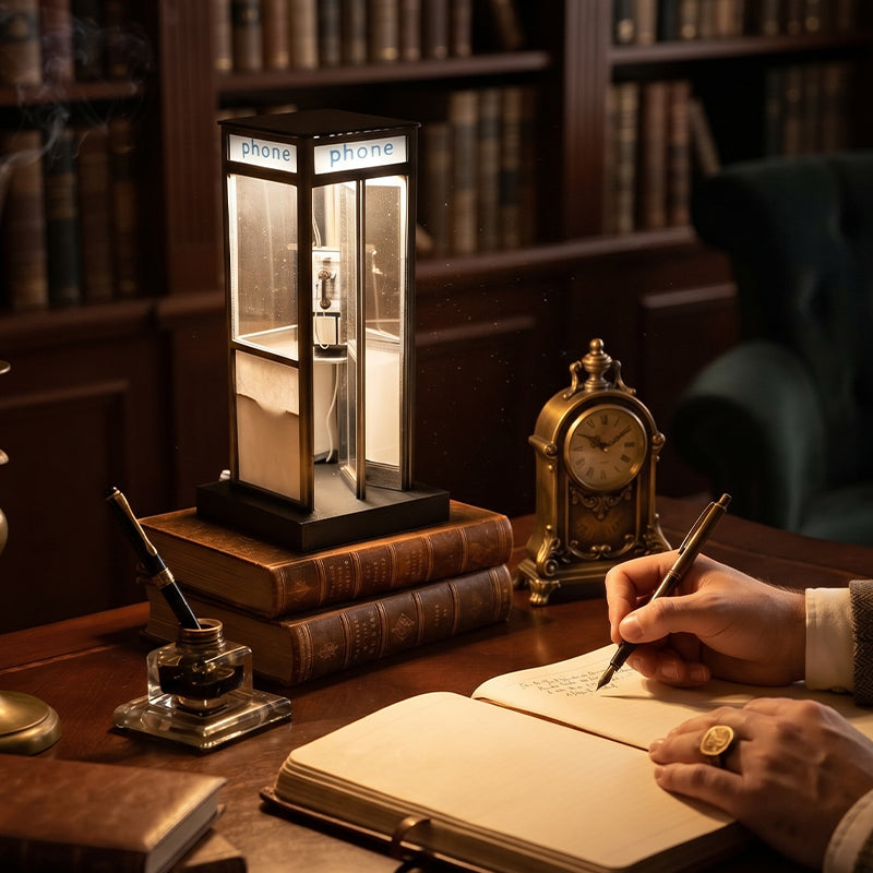✨Vintage Phone Booth Ambient Lamp