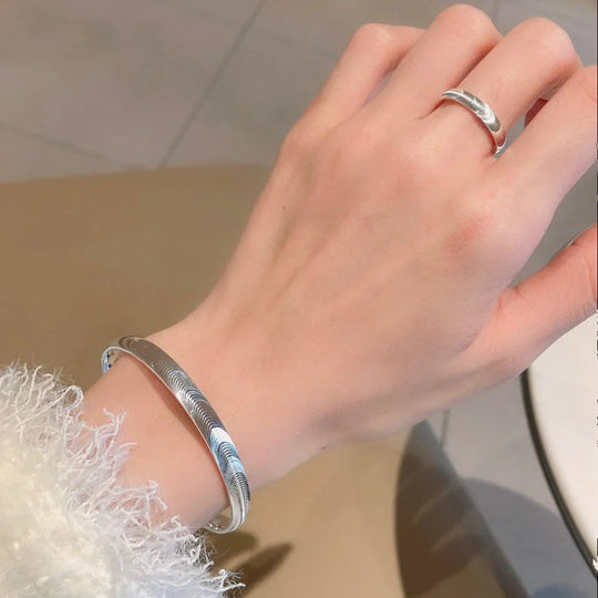 ✨🌙 Uchvátí každý pohled – náramek s leštěným kamenem kočičí oko 🌙✨