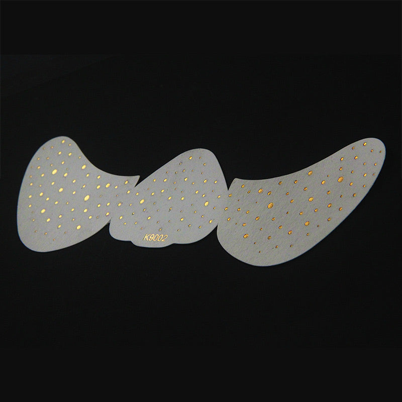 Glitterin ihonhoitopisarat kasvot tatuoinnin