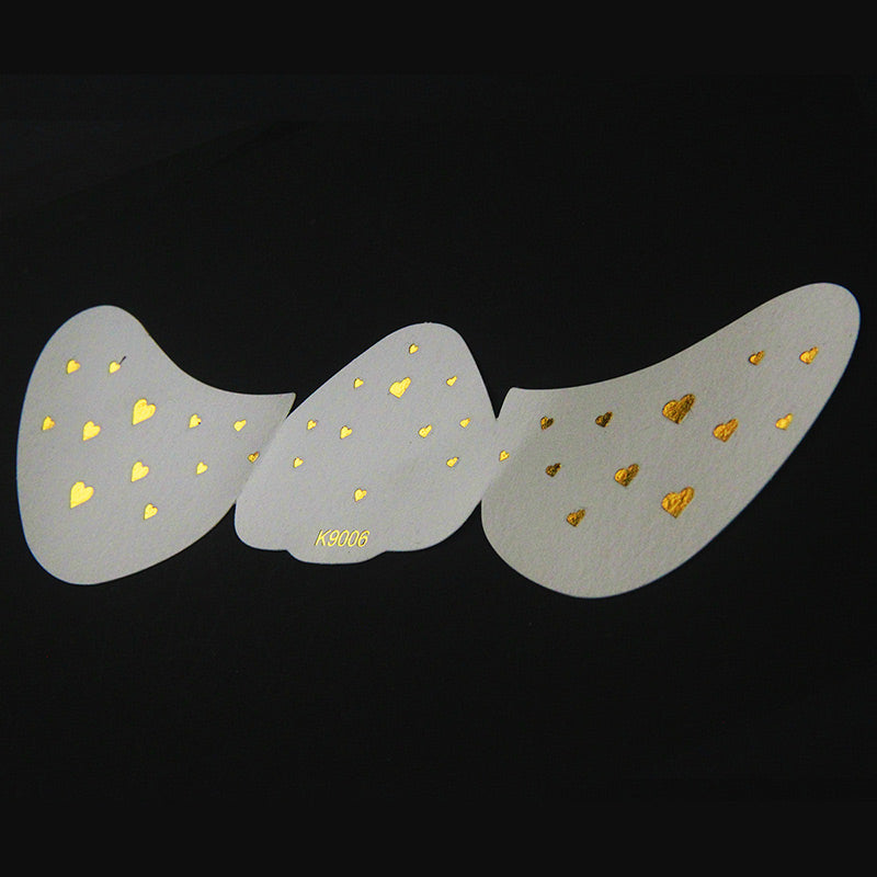 Glitterin ihonhoitopisarat kasvot tatuoinnin