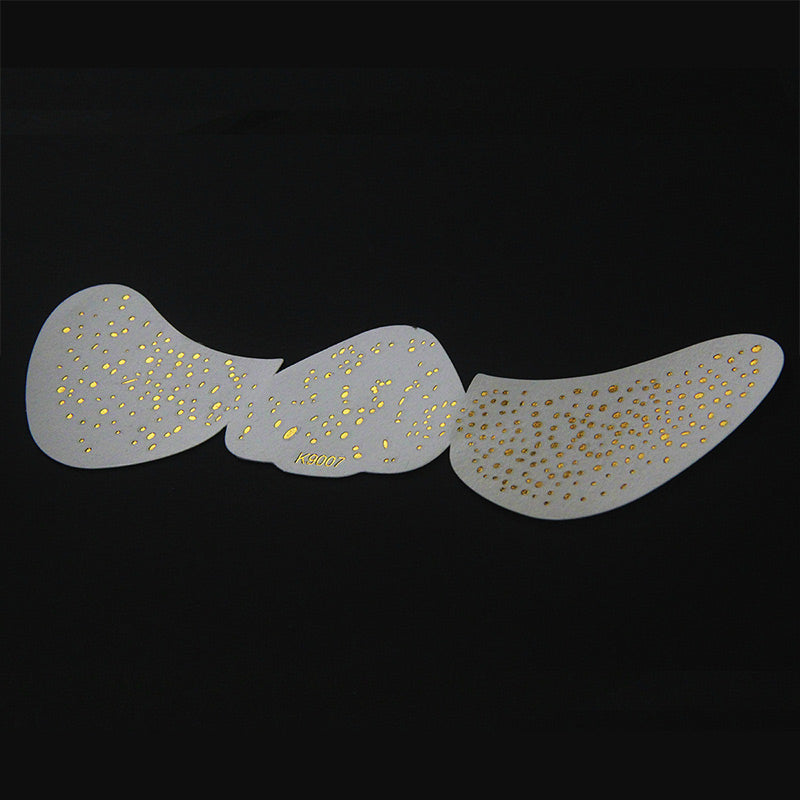 Glitterin ihonhoitopisarat kasvot tatuoinnin