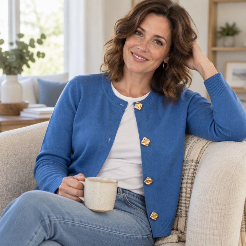 ✨ Eye-Catching Button Accents, Soft Touch Comfort | Women's Chic Crewneck Knit Cardigan with Gold Buttons
